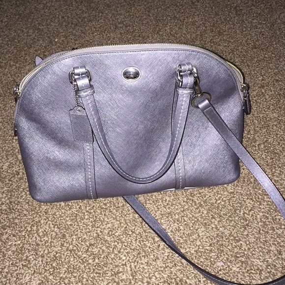 100 % authentic Coach purse - Picture 1 of 5
